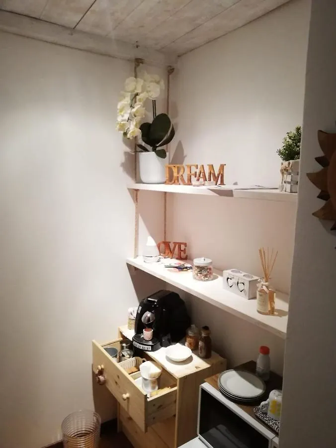 Affittacamere Sweet Home Milano B&B San Donato Milanese Italia
